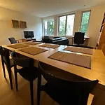 2 Bedroom Apartment In Lovely Louise Area